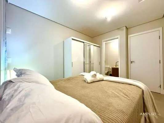 Live Residence Amplizi Florianópolis Appartamento